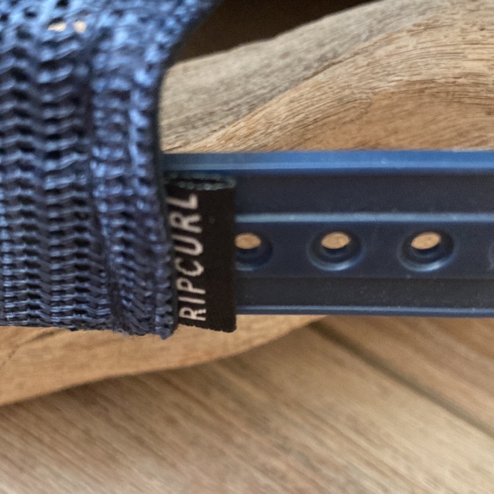 RIPCURL HAT - Picture 5 of 6